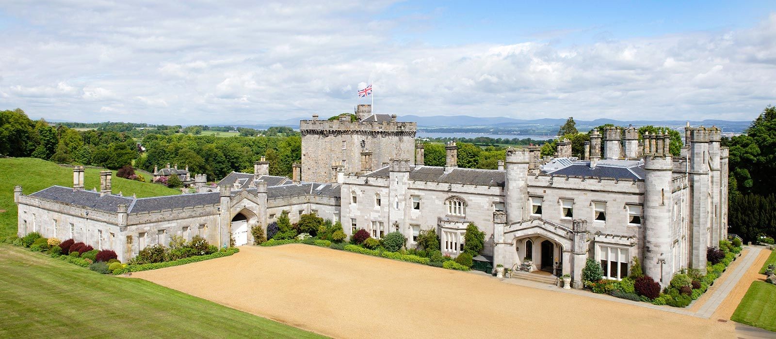 Dundas Castle - Tartan Weddings