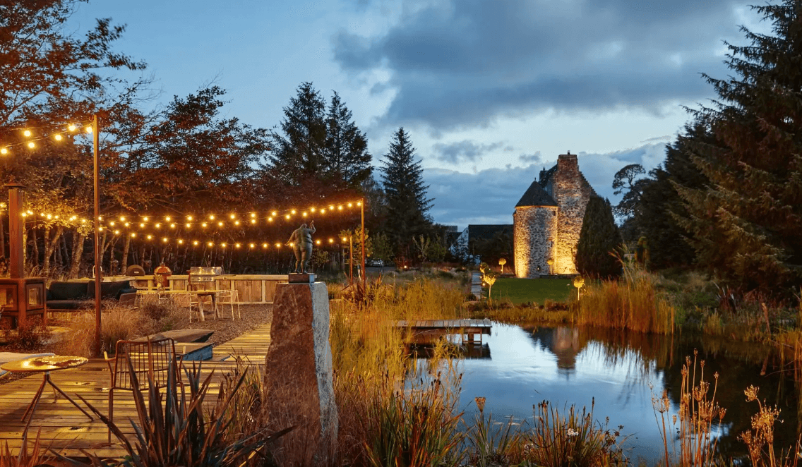 Kilmartin Castle - Tartan Weddings